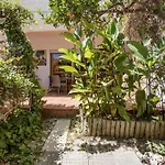 Appartement With Private Garden Lagos