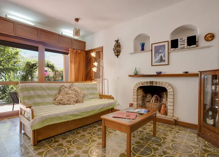 With Private Garden アパート ラゴス