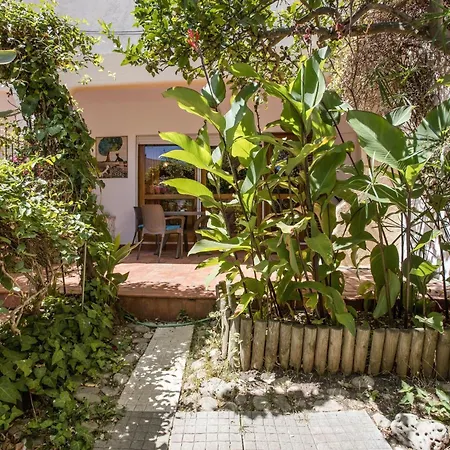 Appartement With Private Garden Lagos